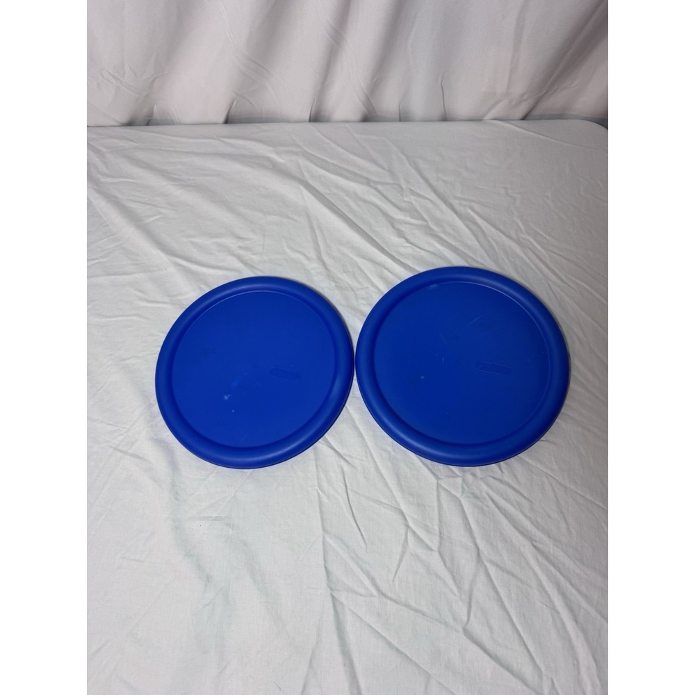 2X Sterilite 747 N6-C Replacement Lids Only Blue Round 9"x9"